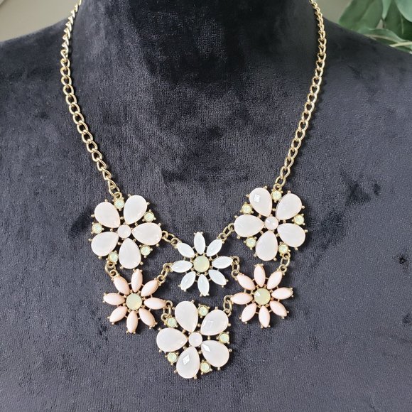 Unbranded Jewelry - Womens Fashion Pink Rhinestones Crystal Beaded Floral Bib Necklace with Lobster